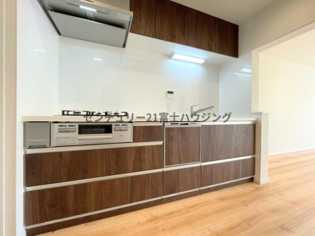 �_�ސ쌧����s�݂��̑�̒��Ã}���V�����̃L�b�`��