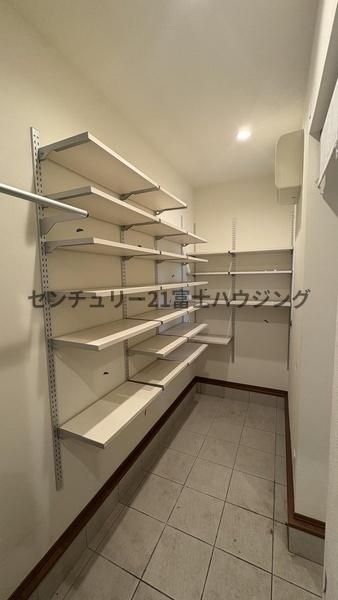 �_�ސ쌧������s�H��1���ڂ̒��È�ˌ��Ă̎��[