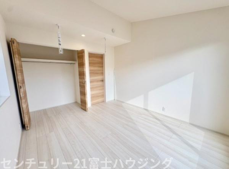 �_�ސ쌧����s���̐V�z��ˌ��Ă̗m��