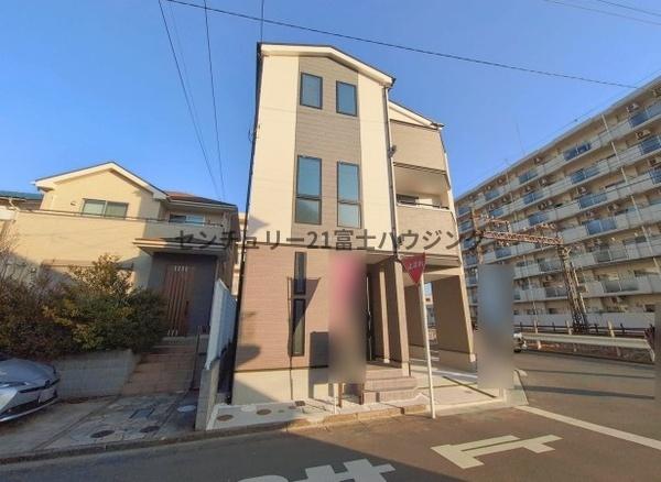 �_�ސ쌧����s�Ó��4���ڂ̐V�z��ˌ��Ă̌��n�O�ώʐ^