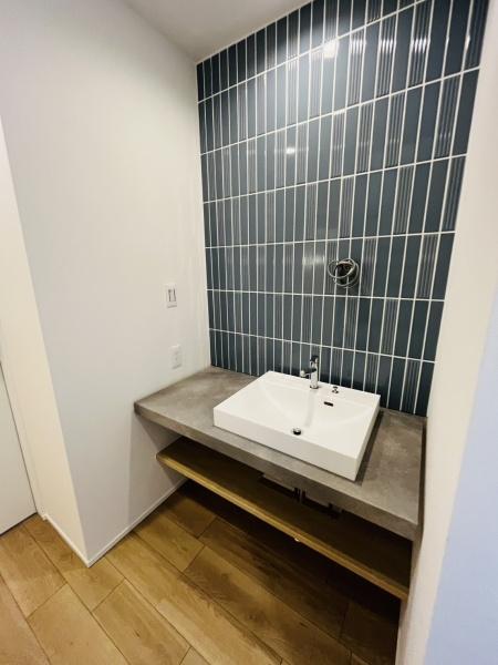 �_�ސ쌧������s����1���ڂ̐V�z��ˌ��Ă̐��ʑ�E���ʏ�