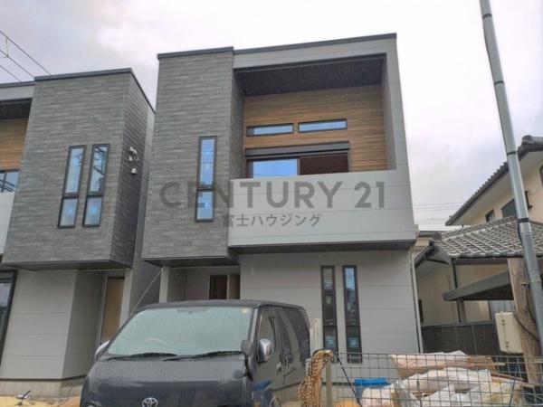 �_�ސ쌧������s�l�V���̐V�z��ˌ��Ẳ摜