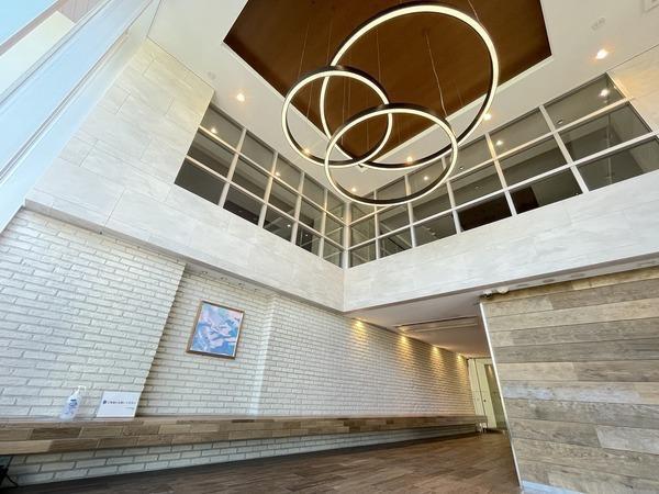 �_�ސ쌧����s�ғ����C��2���ڂ̒��Ã}���V�����̃G���g�����X