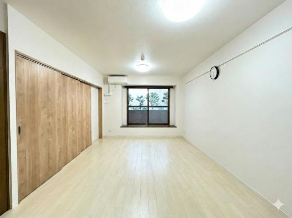 �_�ސ쌧����s�P�s��1���ڂ̒��Ã}���V�����̃��r���O