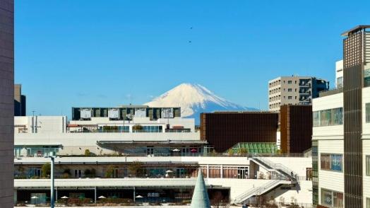 �_�ސ쌧����s�ғ��V��1���ڂ̒��Ã}���V�����̏Z�˂���̒��]�ʐ^