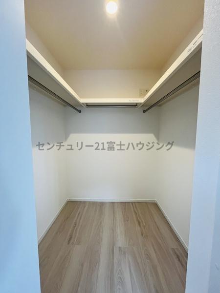 �_�ސ쌧������s��̐V�z��ˌ��Ă̎��[