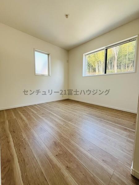 �_�ސ쌧������s��̐V�z��ˌ��Ă̗m��