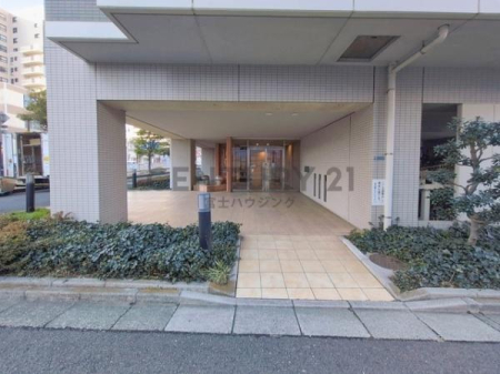 �_�ސ쌧����s�ғ��V��1���ڂ̒��Ã}���V�����̃G���g�����X