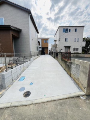 �_�ސ쌧������s����2���ڂ̐V�z��ˌ��Ă̒��ԏ�