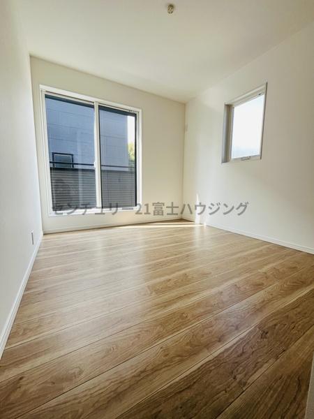 �_�ސ쌧������s��̐V�z��ˌ��Ă̗m��