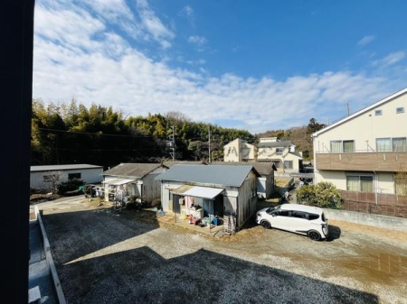 �_�ސ쌧������s��̐V�z��ˌ��Ă̏Z�˂���̒��]�ʐ^