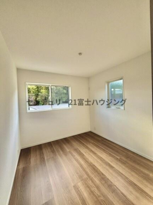 �_�ސ쌧������s��̐V�z��ˌ��Ă̗m��