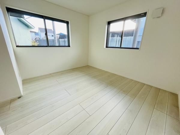 �_�ސ쌧������s�����̐V�z��ˌ��Ă̗m��