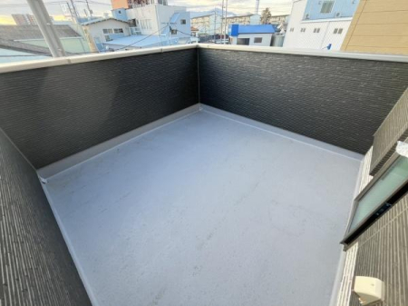 �_�ސ쌧������s�����̐V�z��ˌ��Ẵo���R�j�[