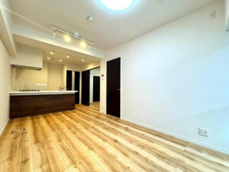 �_�ސ쌧����s�P�s7���ڂ̒��Ã}���V�����̃��r���O