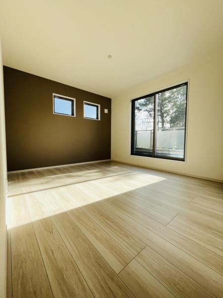 �_�ސ쌧������s�~���̐V�z��ˌ��Ă̗m��