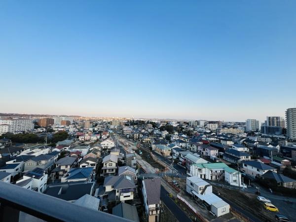 �_�ސ쌧������s�{��4���ڂ̒��Ã}���V�����̏Z�˂���̒��]�ʐ^