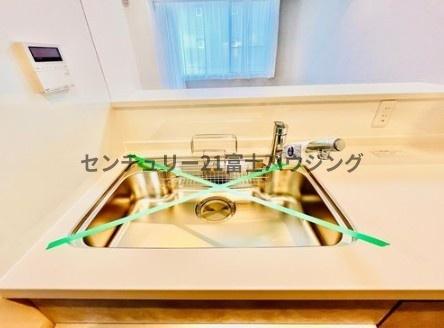 �_�ސ쌧����s������2���ڂ̒��Ã}���V�����̃L�b�`��