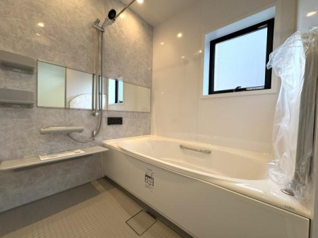 �_�ސ쌧�����S���쒬�c�[ 1422-2�̐V�z��ˌ��Ă̗���