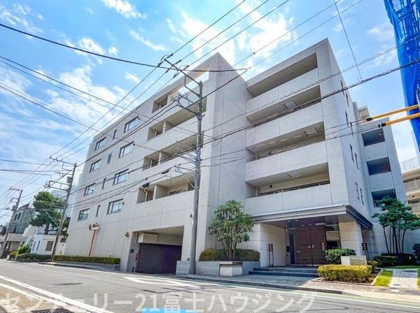 �_�ސ쌧�O�Y�S�t�R���x���̒��Ã}���V�����̌��n�O�ώʐ^