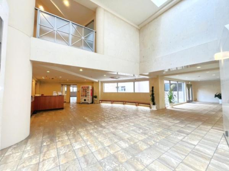 �_�ސ쌧���ˎs���l��̒��Ã}���V�����̃G���g�����X