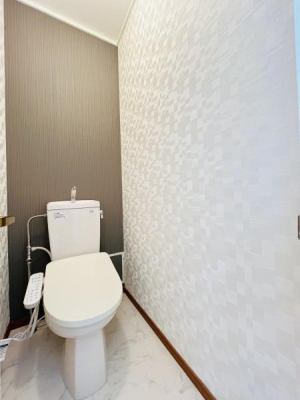 �_�ސ쌧����s���̒��Ã}���V�����̃g�C��