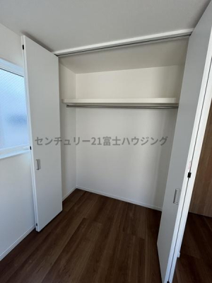 �_�ސ쌧������s�����u1���ڂ̐V�z��ˌ��Ă̎��[