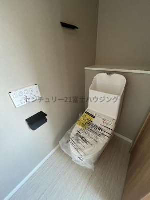 �_�ސ쌧������s�����u1���ڂ̐V�z��ˌ��Ẵg�C��