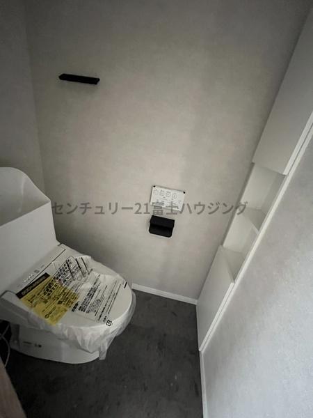 �_�ސ쌧������s�����u1���ڂ̐V�z��ˌ��Ẵg�C��