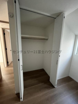 �_�ސ쌧������s�����u1���ڂ̐V�z��ˌ��Ă̎��[