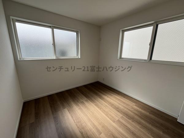 �_�ސ쌧������s�����u1���ڂ̐V�z��ˌ��Ă̗m��