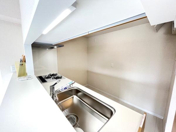 �_�ސ쌧����s�H��3���ڂ̒��Ã}���V�����̃L�b�`��