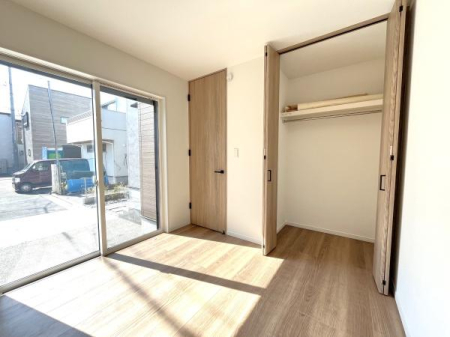 �_�ސ쌧������s�����u1���ڂ̐V�z��ˌ��Ă̗m��