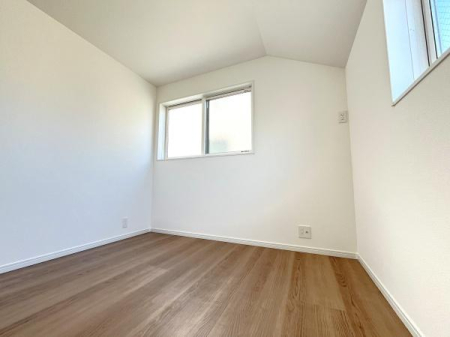 �_�ސ쌧������s�����u1���ڂ̐V�z��ˌ��Ă̗m��