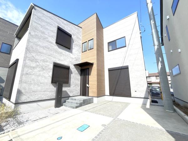 �_�ސ쌧������s�����u1���ڂ̐V�z��ˌ��Ă̌��n�O�ώʐ^