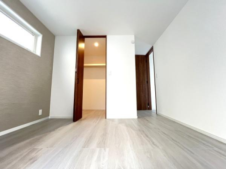 �_�ސ쌧������s�����u1���ڂ̐V�z��ˌ��Ă̗m��