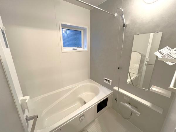 �_�ސ쌧������s�����u1���ڂ̐V�z��ˌ��Ă̗���