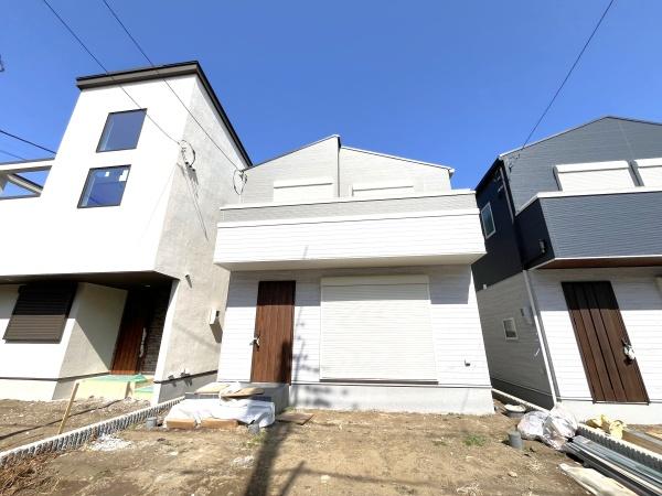 �_�ސ쌧������s�����u1���ڂ̐V�z��ˌ��Ă̌��n�O�ώʐ^