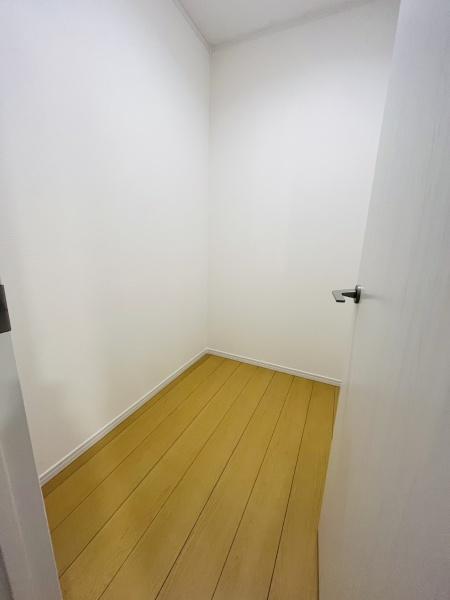 �_�ސ쌧������s����1���ڂ̐V�z��ˌ��Ă̎��[