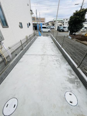 �_�ސ쌧������s����1���ڂ̐V�z��ˌ��Ă̒��ԏ�