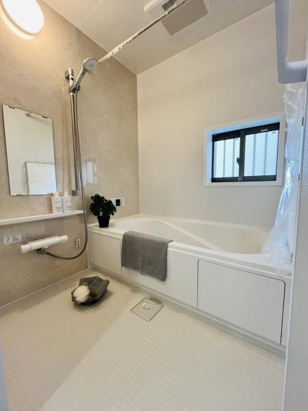 �_�ސ쌧������s����1���ڂ̐V�z��ˌ��Ă̗���