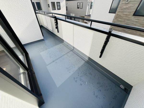 �_�ސ쌧������s�~���̐V�z��ˌ��Ẵo���R�j�[