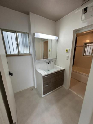 �_�ސ쌧����s���y�I�̒��È�ˌ��Ă̐��ʑ�E���ʏ�