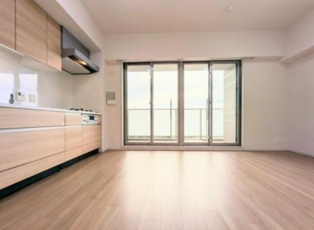 �_�ސ쌧����s������1���ڂ̒��Ã}���V�����̃��r���O