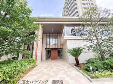 �_�ސ쌧����s������1���ڂ̒��Ã}���V�����̃G���g�����X