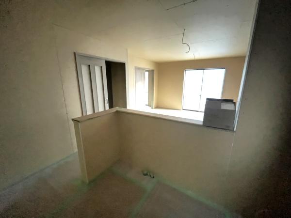 �_�ސ쌧������s���Z���̐V�z��ˌ��ẴL�b�`��