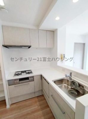 �_�ސ쌧������s���h�̒��Ã}���V�����̃L�b�`��