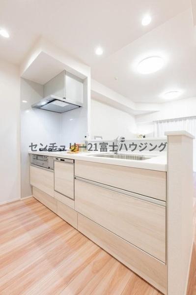 �_�ސ쌧����s�{����5���ڂ̒��Ã}���V�����̃L�b�`��