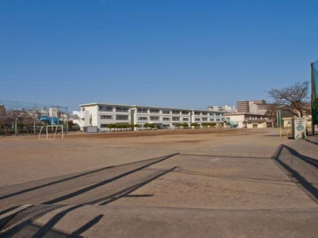 �_�ސ쌧������s���C��4���� 2-69�̒��Ã}���V�����̎��ӊ�