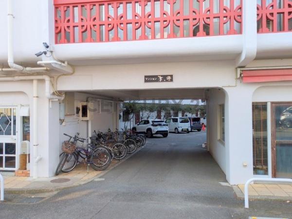 �_�ސ쌧������s���C��2���ڂ̒��Ã}���V�����̃G���g�����X